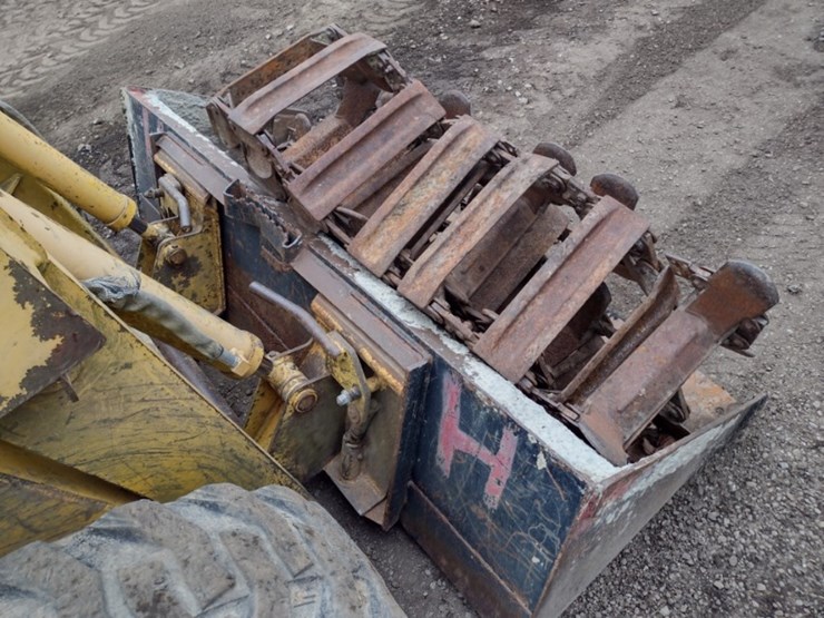 gehl-5635sxt-image-13