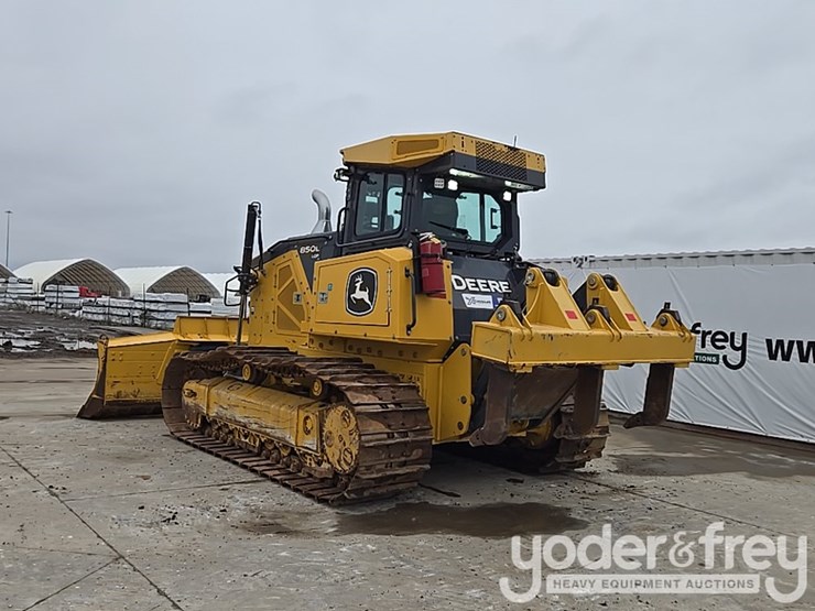 2019-deere-850l-lgp-image-3