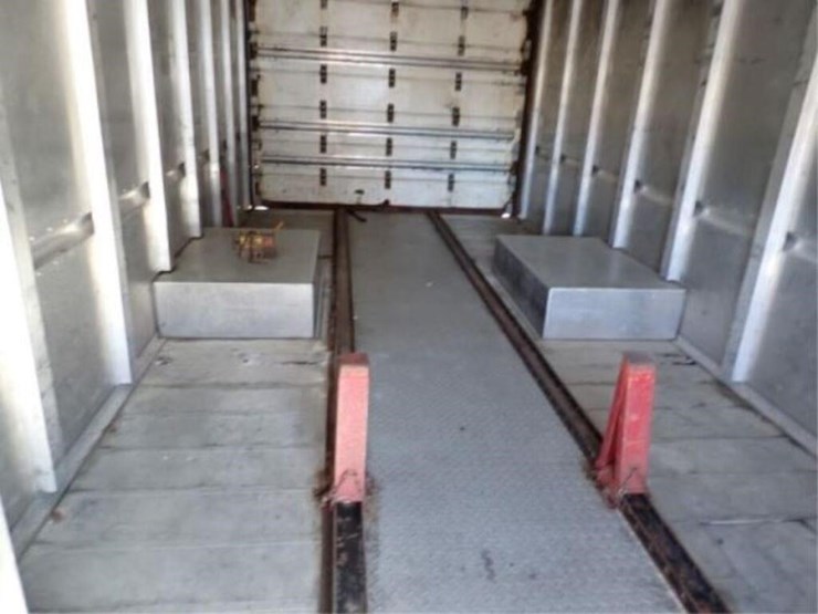 2015-freightliner-mt55-image-40