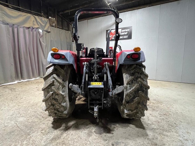 massey-ferguson-4708-image-4