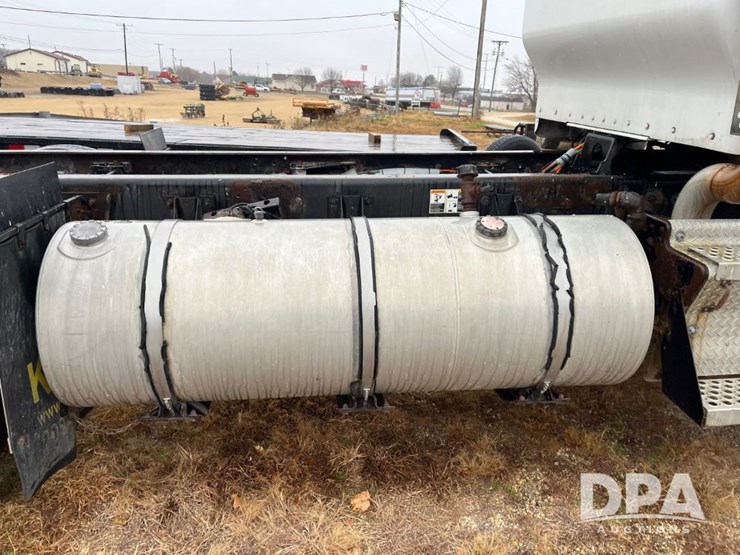 kenworth-t800-image-24