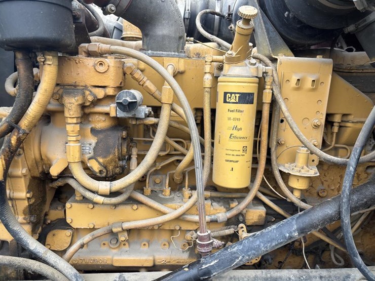 1988-peterbilt-377-image-26