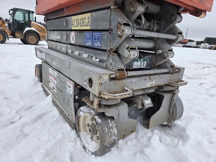 2017-skyjack-sjiii3219-image-9