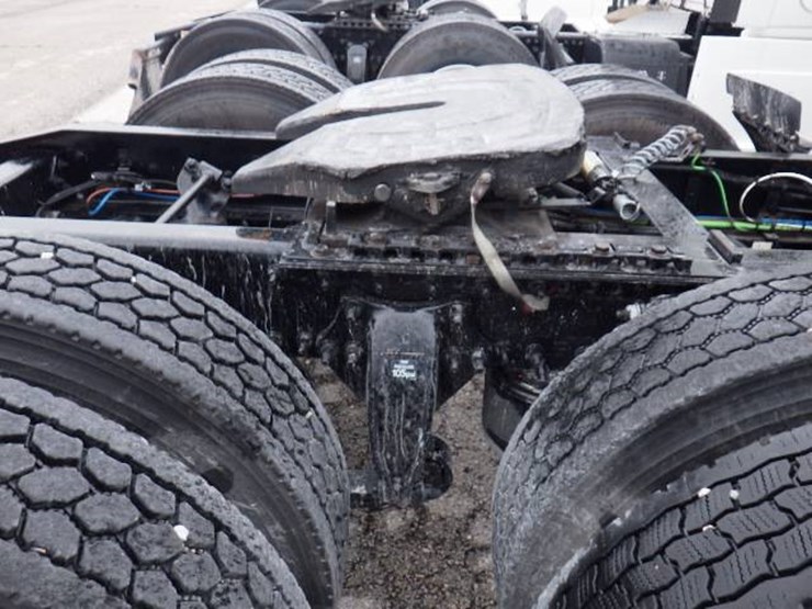 freightliner-cascadia-125-image-8