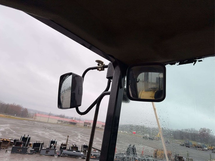 2006-caterpillar-930g-image-53