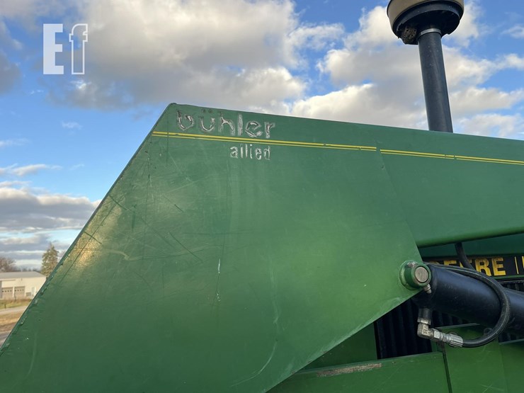 john-deere-3155-image-13