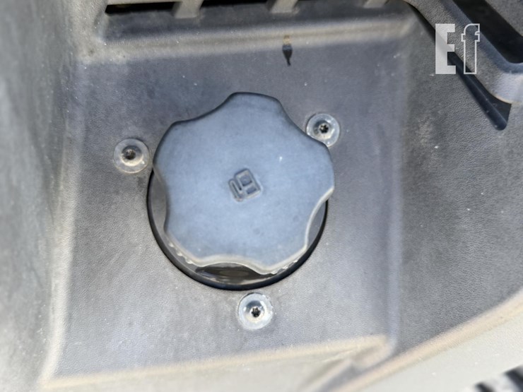 john-deere-gator-xuv-835r-image-7