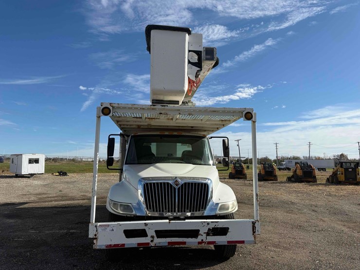 international-durastar-4300-image-8