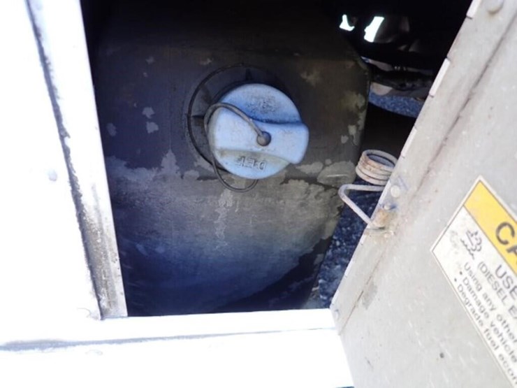 2015-freightliner-mt55-image-64