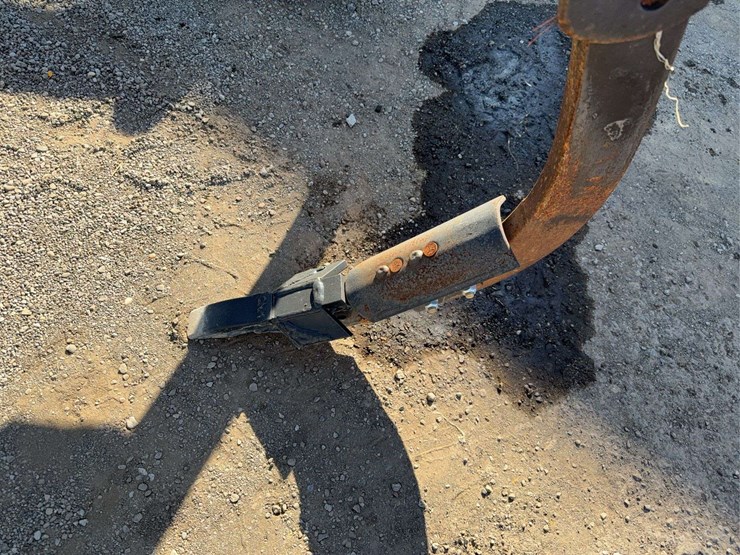 dmi-5-shank-ripper-image-10