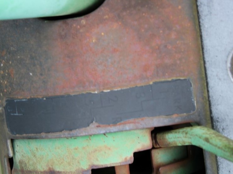 john-deere-3020-image-20