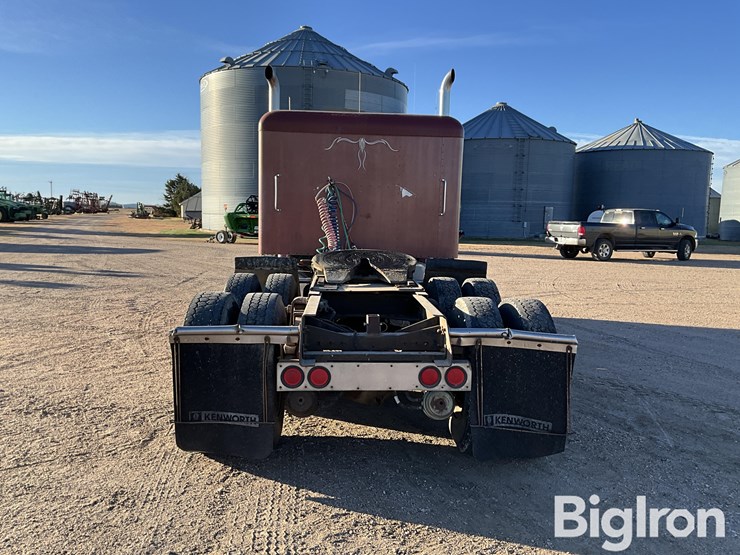 1977-kenworth-w900a-image-6