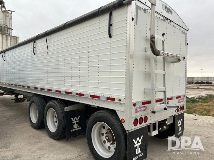 2015-wilson-hopper-bottom-image-6