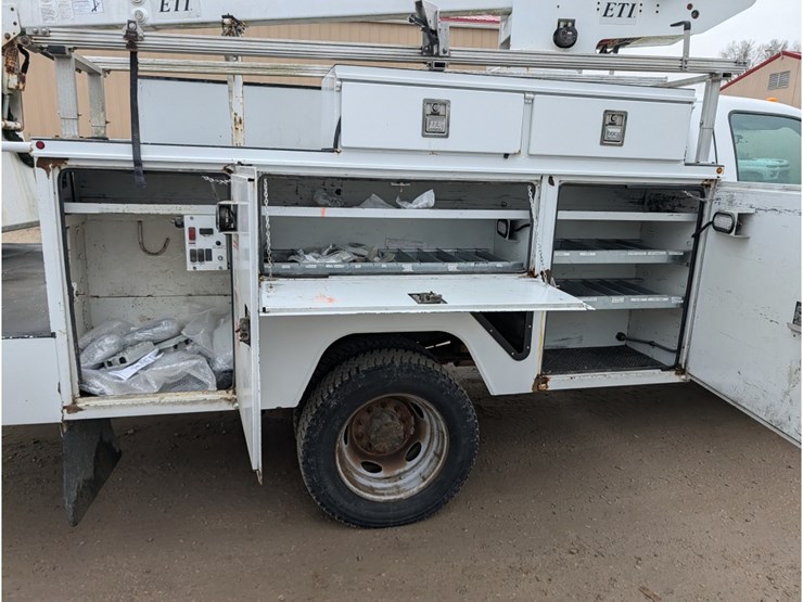 2012-ford-f450-image-8