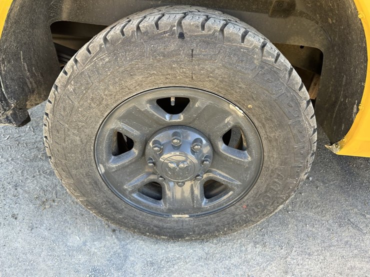 2012-dodge-ram-2500-image-44