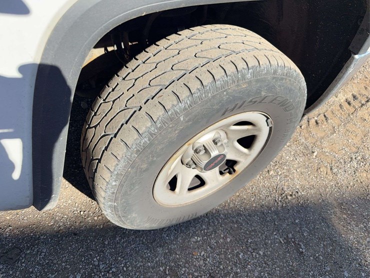 2014-gmc-sierra-1500-image-10