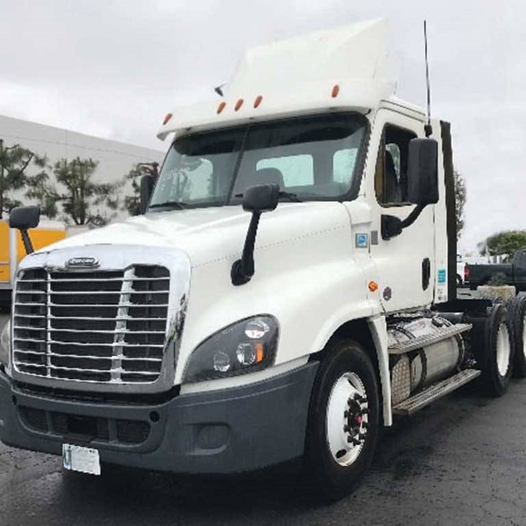 2019 FREIGHTLINER CASCADIA 125