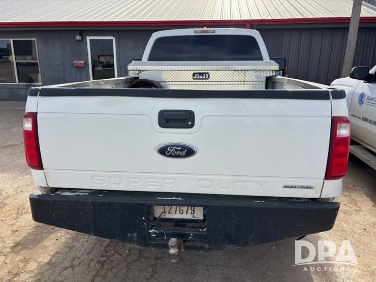 ford-f250-xl-image-12