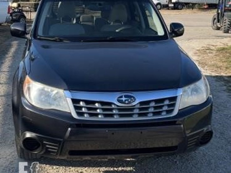 2013-subaru-forester-image-2