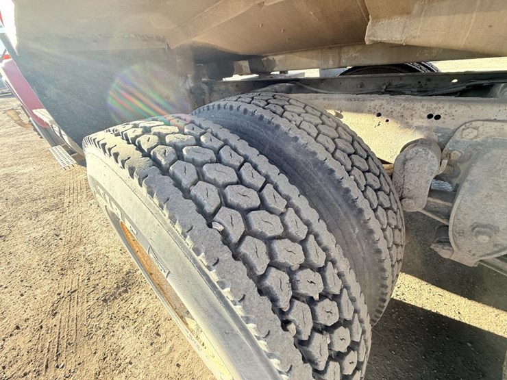 ford-ltl9000-image-52