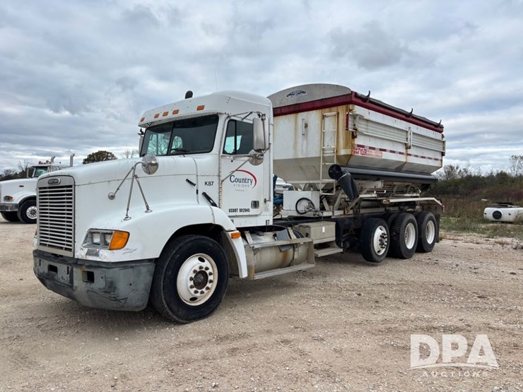 freightliner-fld112-image-19
