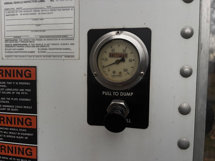 2021-timpte-grain-trailer-image-4