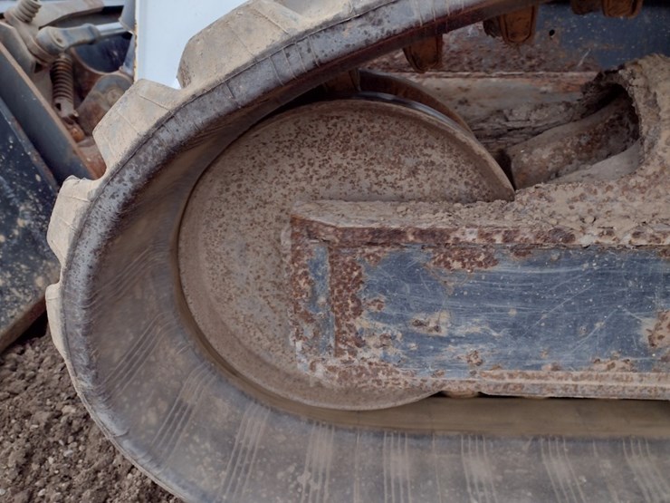 bobcat-t770-image-33