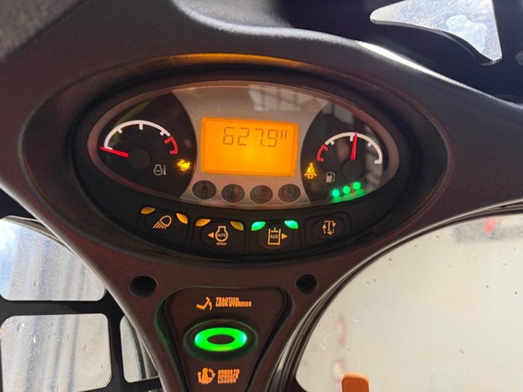 2022-bobcat-t66-image-22