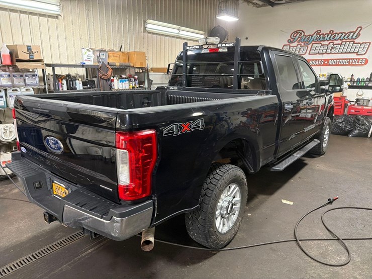 2019-ford-f250-image-3