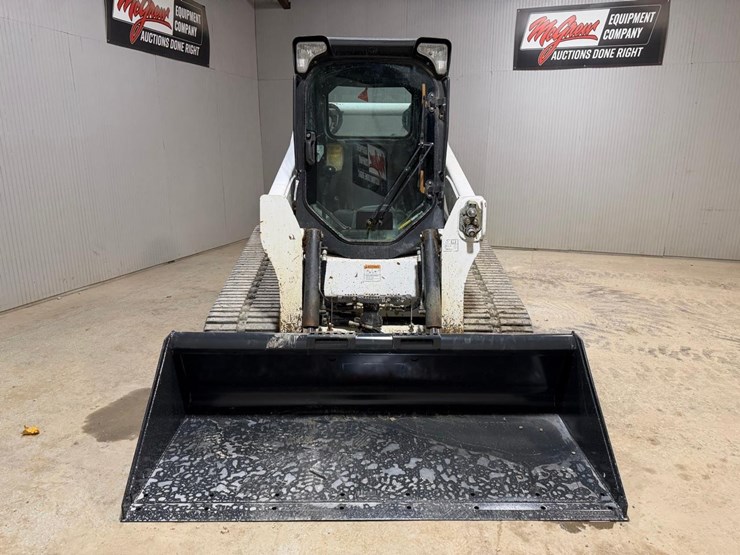 2022-bobcat-t770-image-8