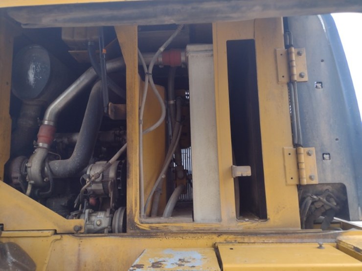 caterpillar-it28g-image-25