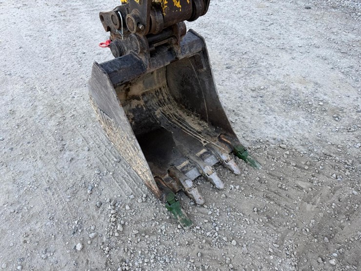 2010-komatsu-pc55mr-3-image-11