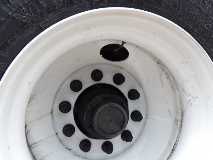 utility-4000d-x-image-13