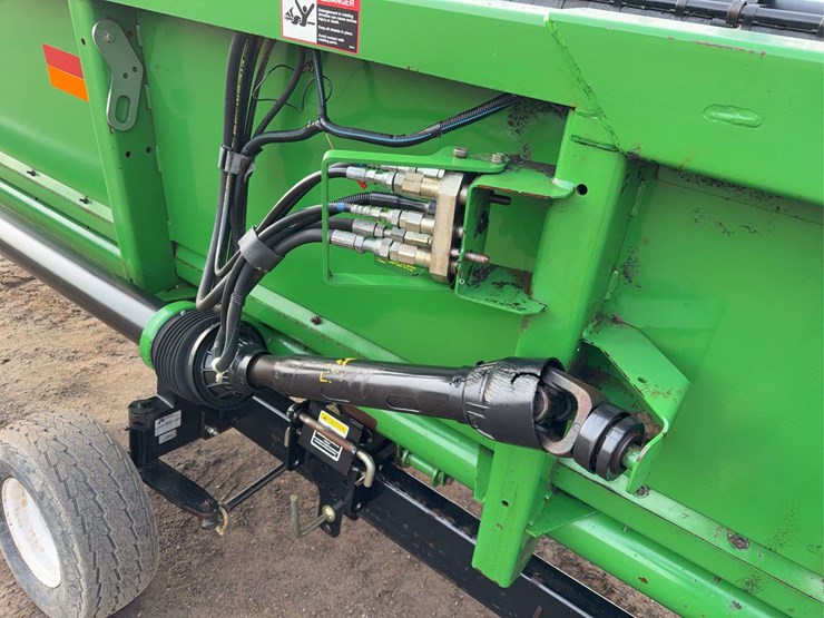 john-deere-630f-image-6