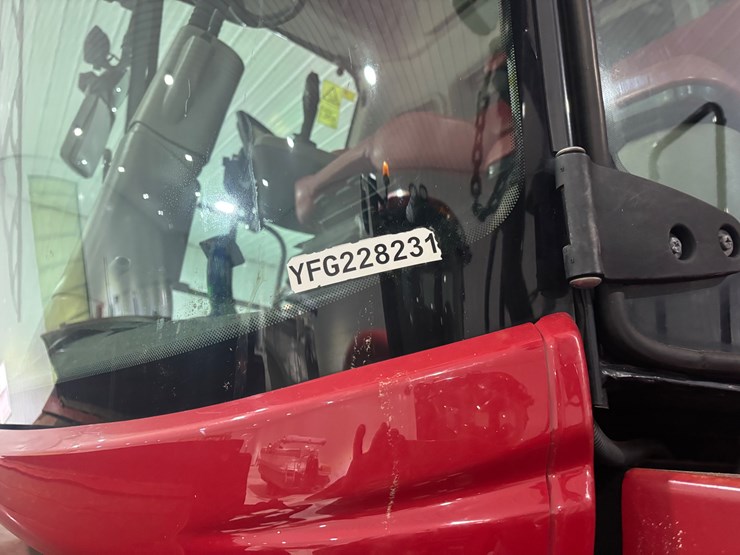 case-ih-8240-image-6