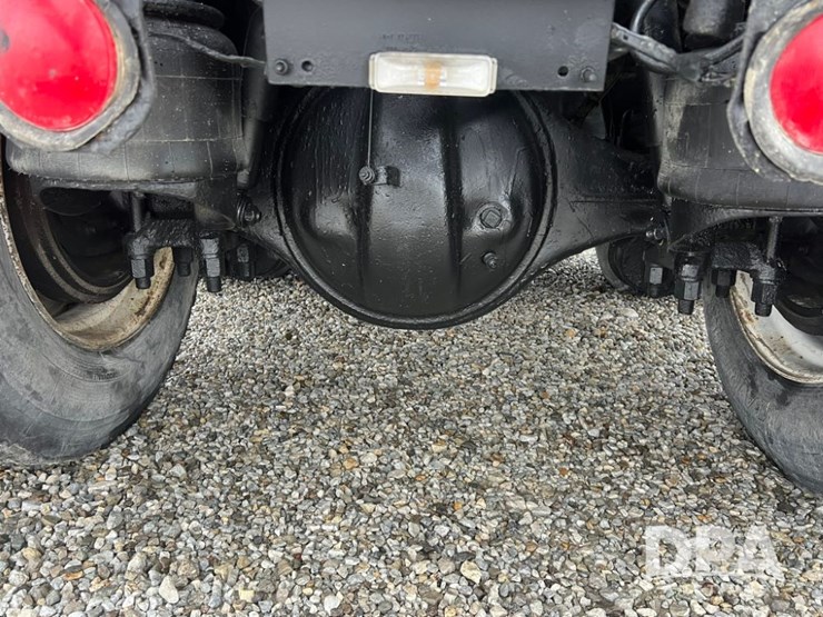 1989-peterbilt-378-image-25