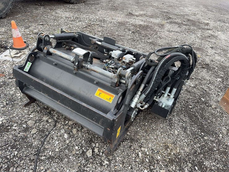 39"-cold-planer-attachment-image-1