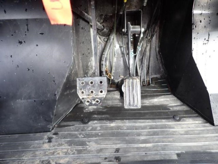 kubota-rtv520-image-23