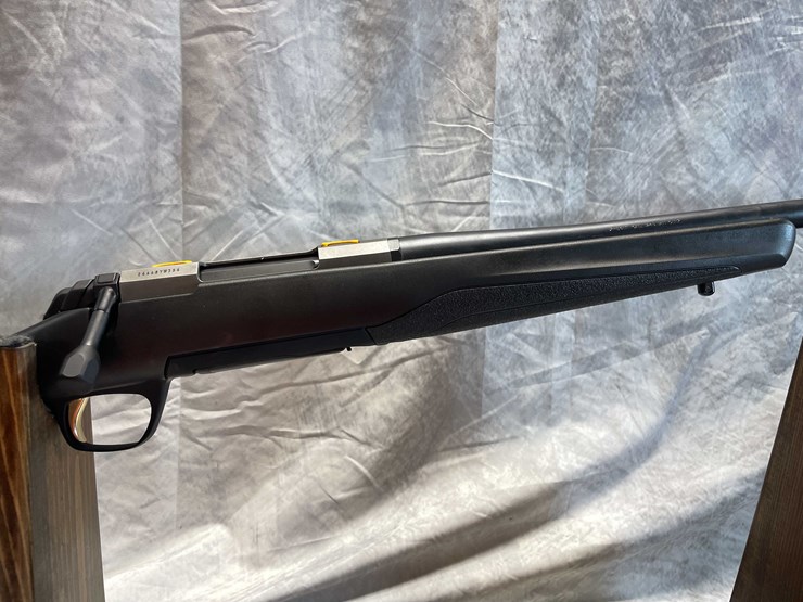 #2373-•-browning-x-bolt-comp-hunter-.243-win-bolt-action-rifle,-sn:-24668yw354-image-4