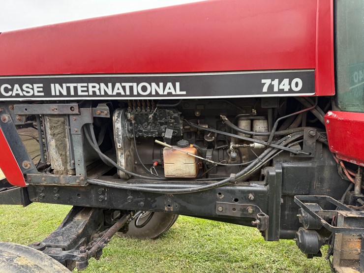 #1016-•-1989-case-7140-tractor-(fennimore,-wi)-image-11