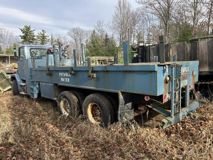 #1427-•-1989-autocar-flatbed-truck-image-3