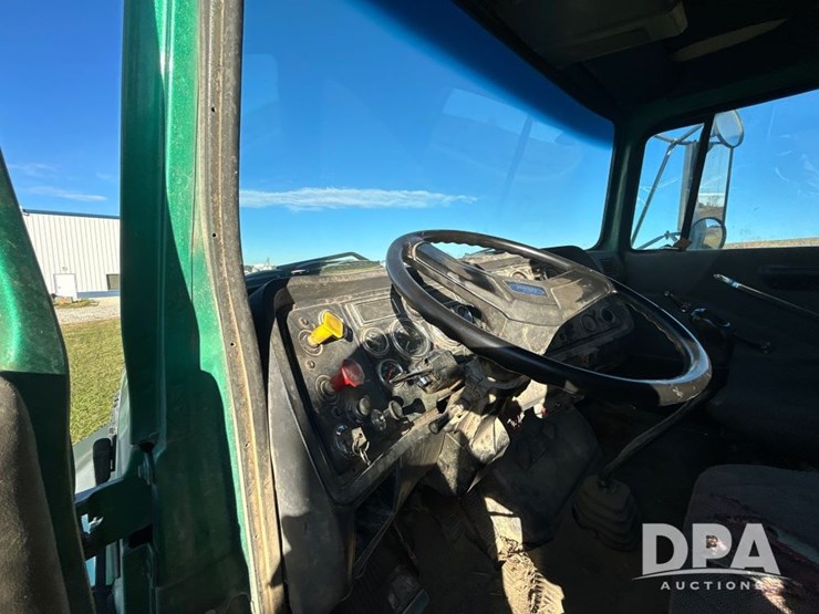 1995-cummins-m11-image-64