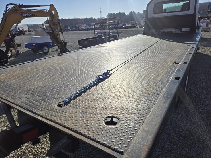 2022-international-mv607-image-17