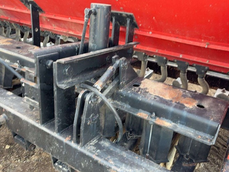 lilliston-9680-image-14