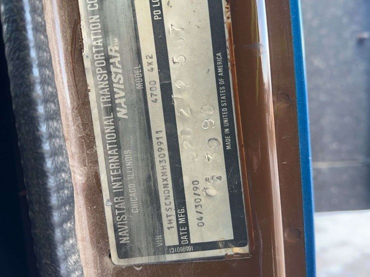 1991-international-4700-image-27