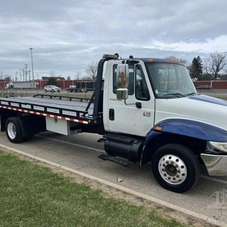 INTERNATIONAL DURASTAR 4300