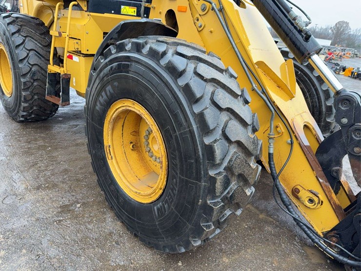 2006-caterpillar-930g-image-9