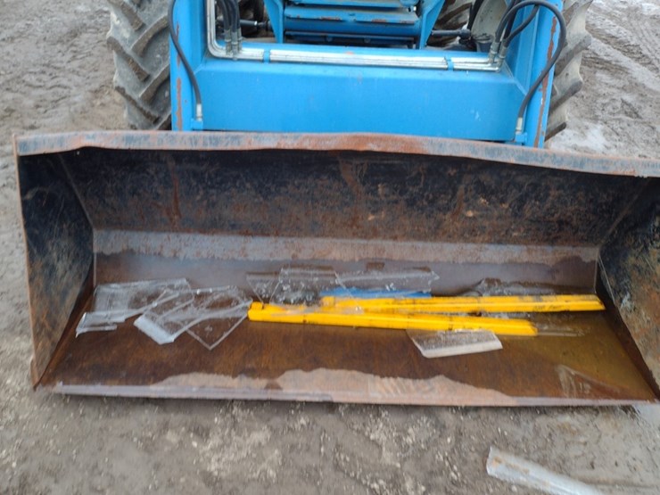 new-holland-3930-image-12