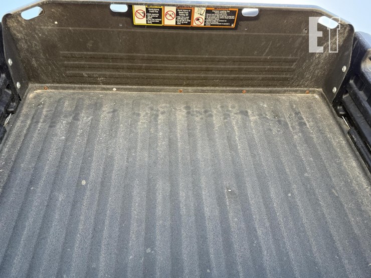 john-deere-gator-xuv-835m-image-24