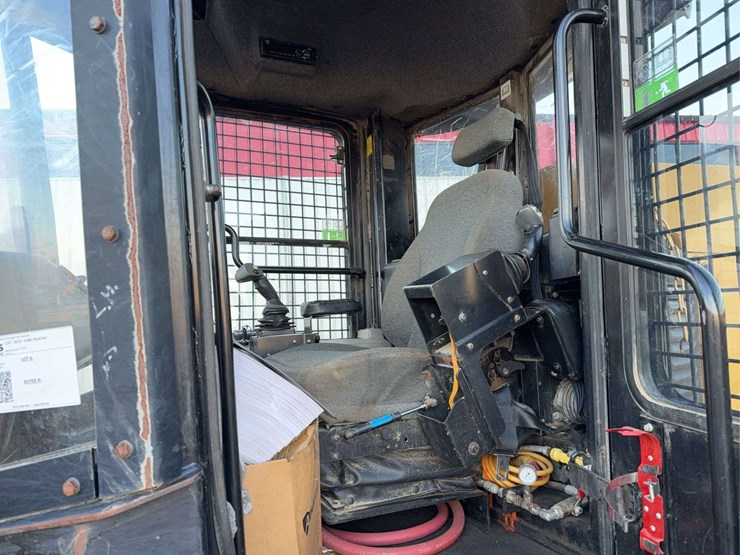 caterpillar-563c-image-22